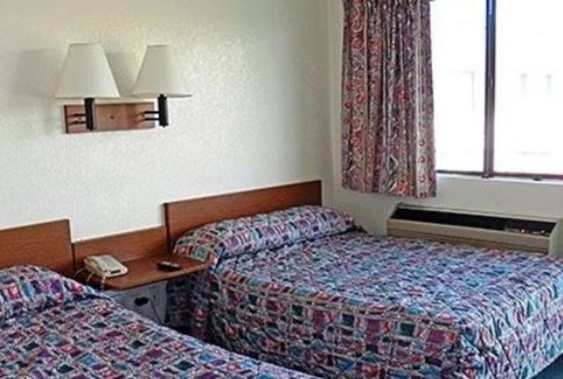 Rodeway Inn Fort Smith I-540 Zewnętrze zdjęcie